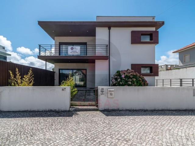 Casa venda em Tornada e Salir do Porto, Caldas da Rainha