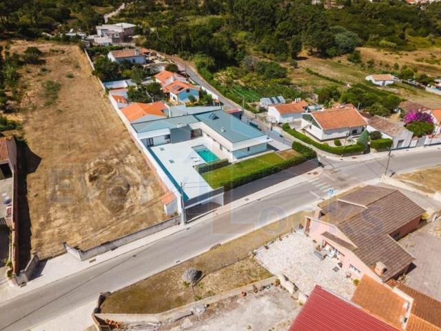 Casa venda em Olho Marinho, Óbidos