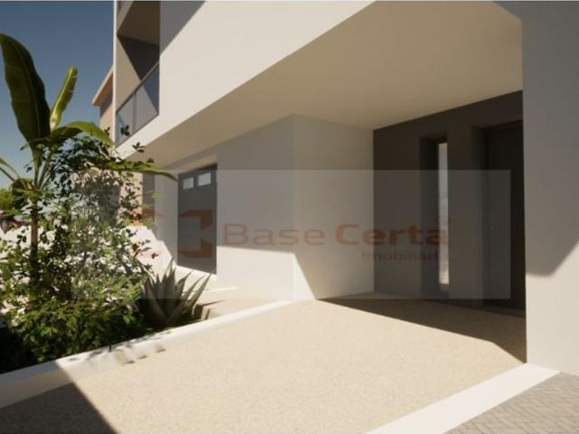 Casa venda em Portela da Azóia, Loures