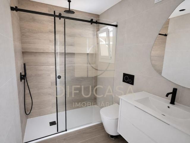 Casa venda em Fernão Ferro, Seixal