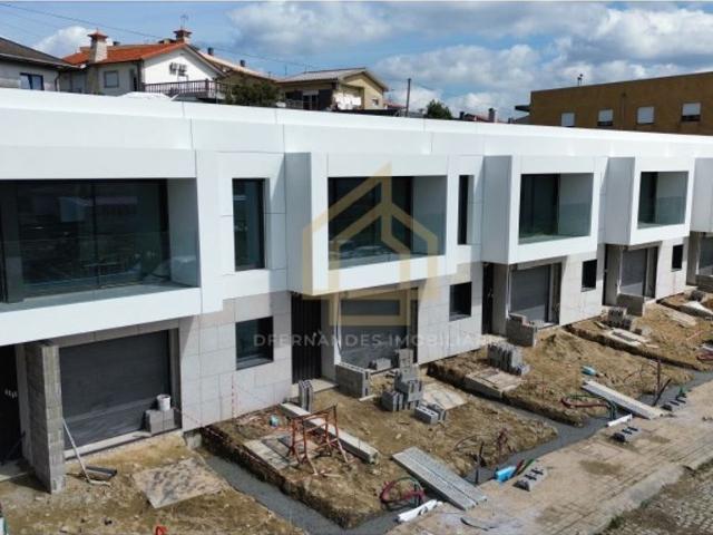 Casa venda em Cerite, Vila Nova de Famalicão