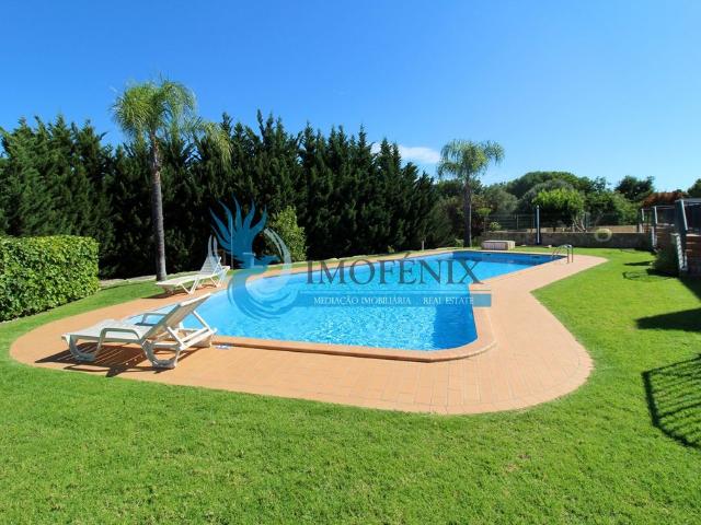 Casa venda em Cortelhas, Albufeira