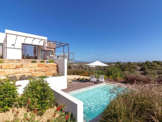Casa venda em Estômbar, Faro