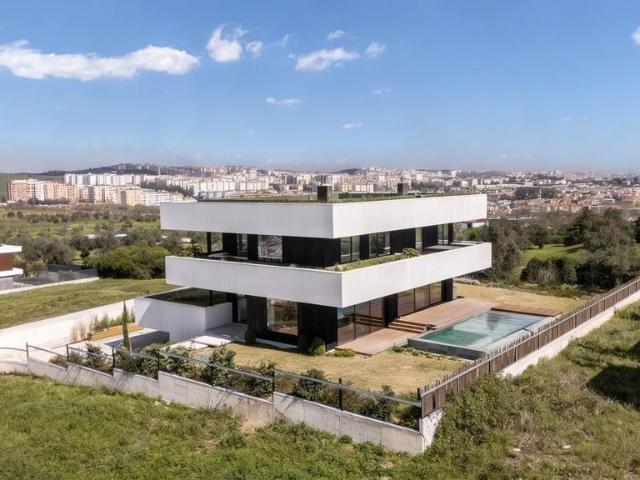 Casa venda em Casal de São Miguel, Oeiras