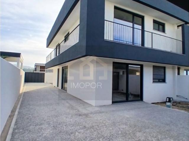 Casa venda em São Miguel de Souto, Santa Maria da Feira