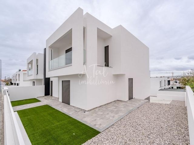 Casa venda em Seixal, Corroios