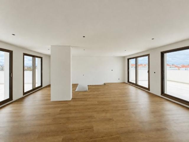 Loft venda em Baixa do Montijo, Montijo