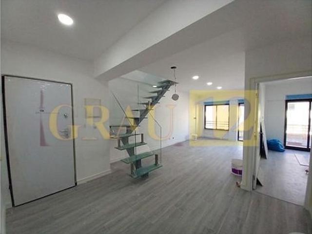 Duplex venda em Almada, Setúbal