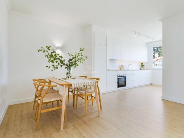 Duplex venda em Visconde da Luz, Cascais