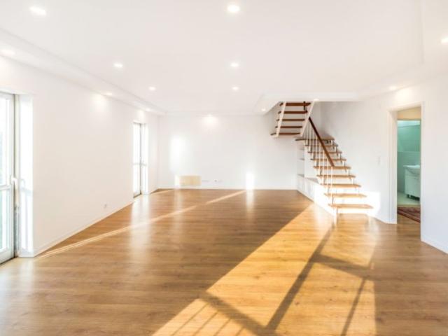 Duplex venda em Visconde da Luz, Cascais