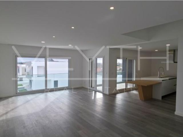 Duplex venda em Seixal, Corroios