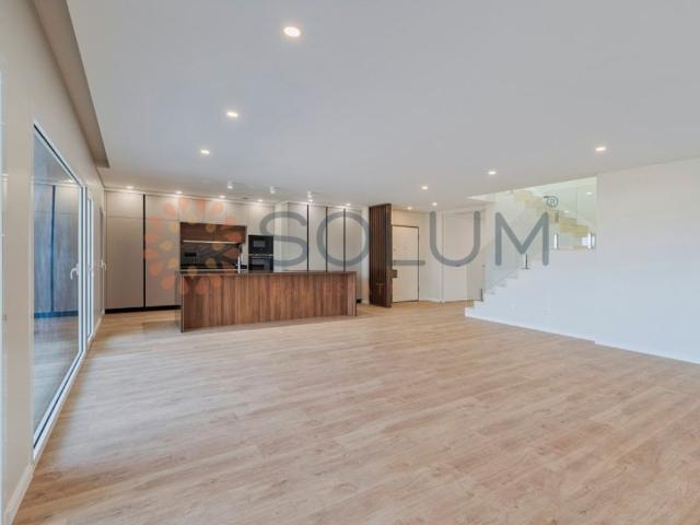 Duplex venda em Colinas do Oriente, Montijo