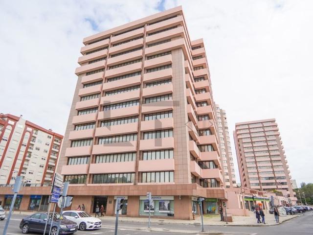 Escritório venda em São Domingos de Benfica, Lisboa