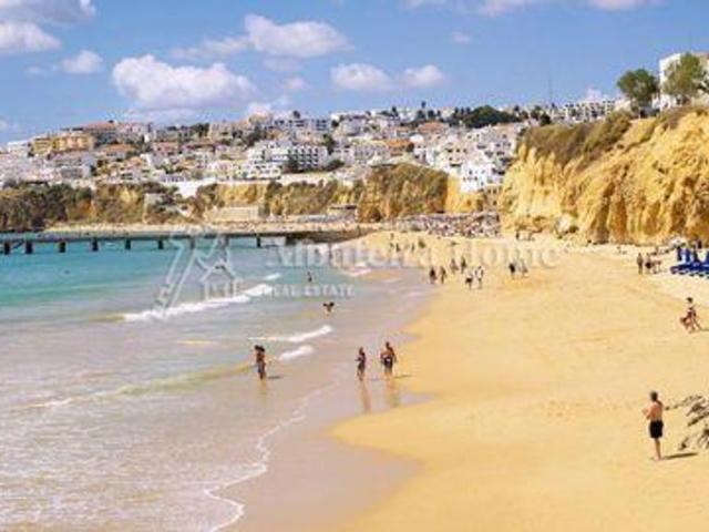 Casa venda em Albufeira e Olhos de Água, Albufeira