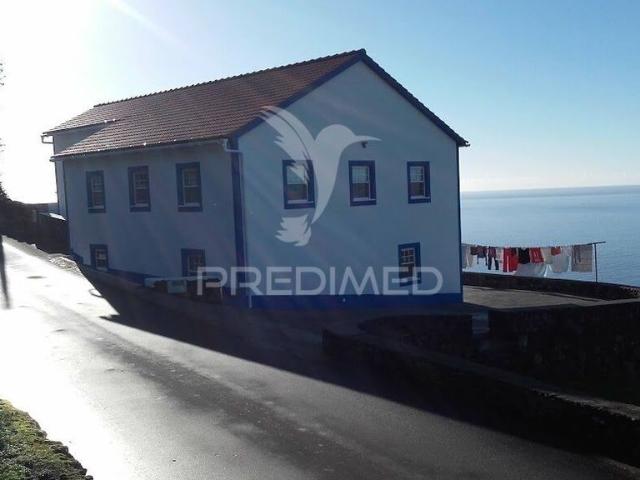 Moradia venda em Calheta