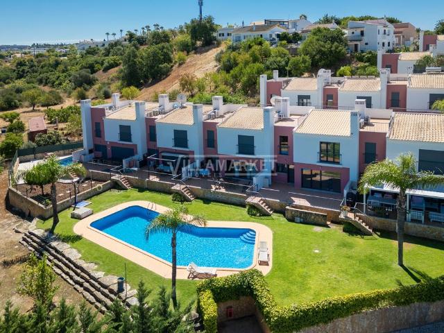 Casa venda em Cortelhas, Albufeira