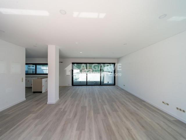 Casa venda em Gambelas, Faro