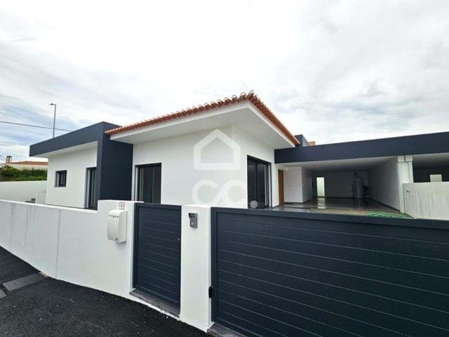 Casa venda em Santo Isidoro, Mafra