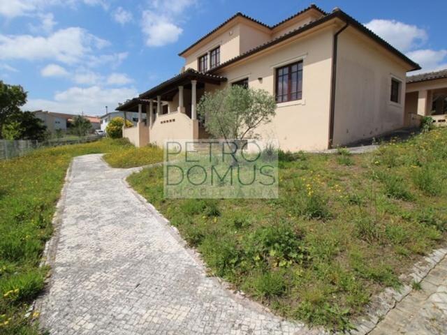 Casa venda em Leiria