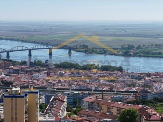 Casa venda em Cais de Vila Franca de Xira, Vila Franca De Xira