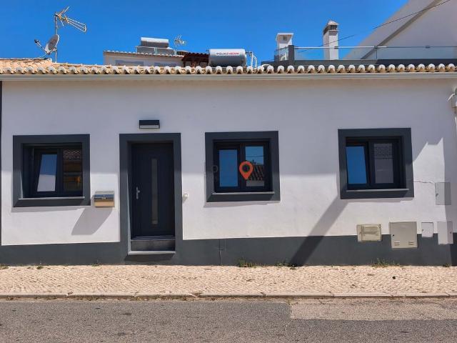 Casa venda em Bensafrim, Faro