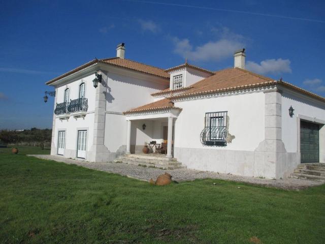 Casa venda em Urbanização dos Cerejais, Santiago Dos Velhos