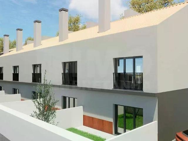 Casa venda em Mogadouro, Bragança