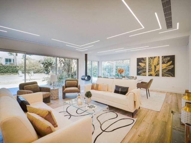 Solar venda em Palhais, Charneca Da Caparica