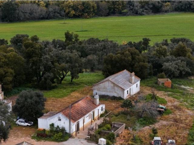 Solar venda em Santiago Do Cacém, Setúbal