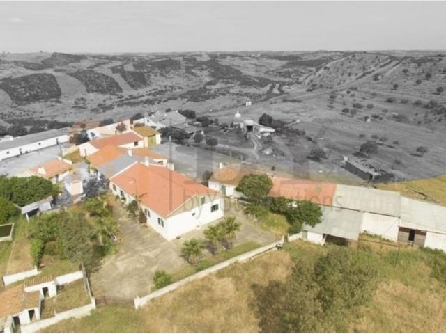 Solar venda em São Miguel Do Pinheiro, Beja
