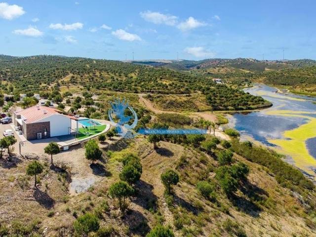 Solar venda em São Miguel Do Pinheiro, Beja