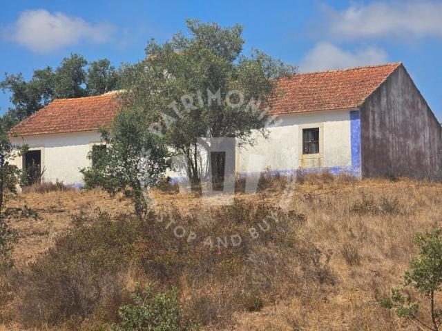 Solar venda em Santiago Do Cacém, Setúbal