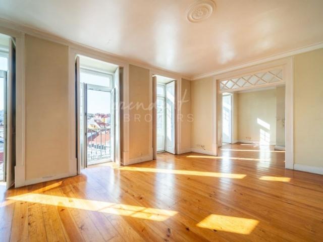 Apartamento venda em Misericórdia, Lisboa