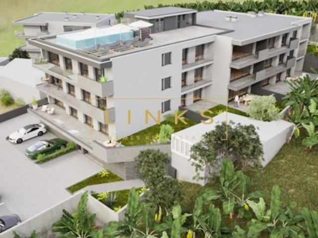 Apartamento venda em Câmara De Lobos, Ilha Da Madeira