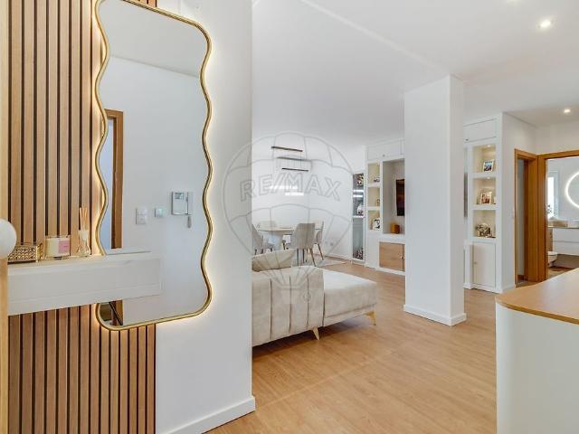 Apartamento venda em Catujal, Santiago Dos Velhos