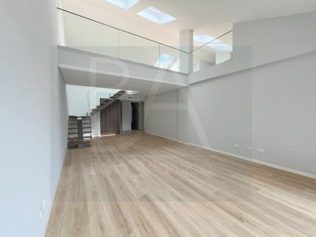 Apartamento venda em Carcavelos, Cascais