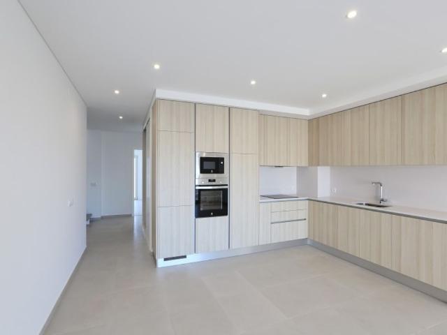 Apartamento venda em Pederneira, Leiria