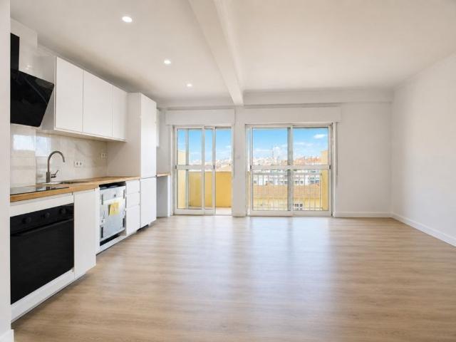 Apartamento venda em Amadora, Lisboa