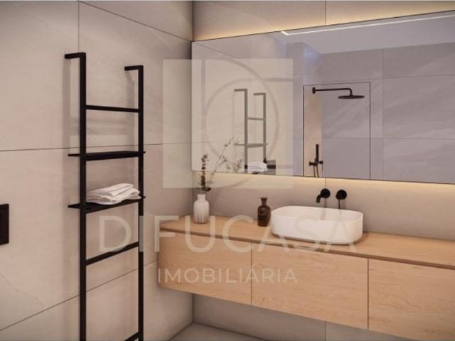 Apartamento venda em Fernão Ferro, Seixal