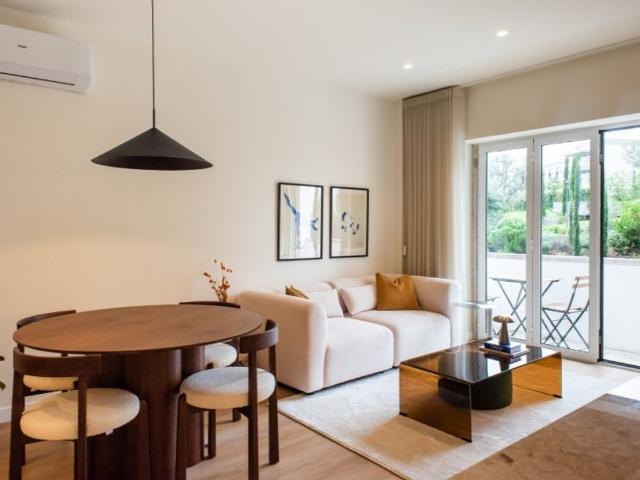 Apartamento venda em Estrela, Lisboa