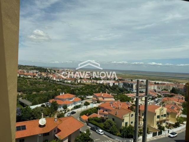 Apartamento venda em Portela da Azóia, Santiago Dos Velhos