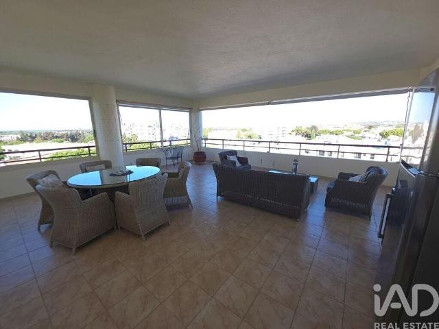 Apartamento venda em Quarteira, Loulé