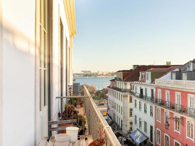 Apartamento venda em Misericórdia, Lisboa