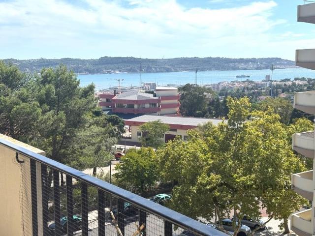 Apartamento venda em São Francisco Xavier, Lisboa