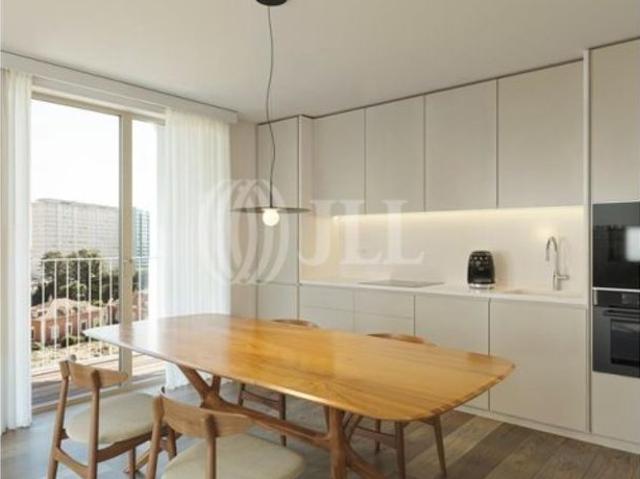 Apartamento venda em Quinta do Lambert, Lisboa