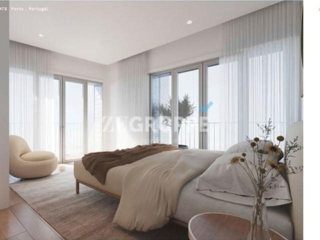 Apartamento venda em Vera Cruz, Porto
