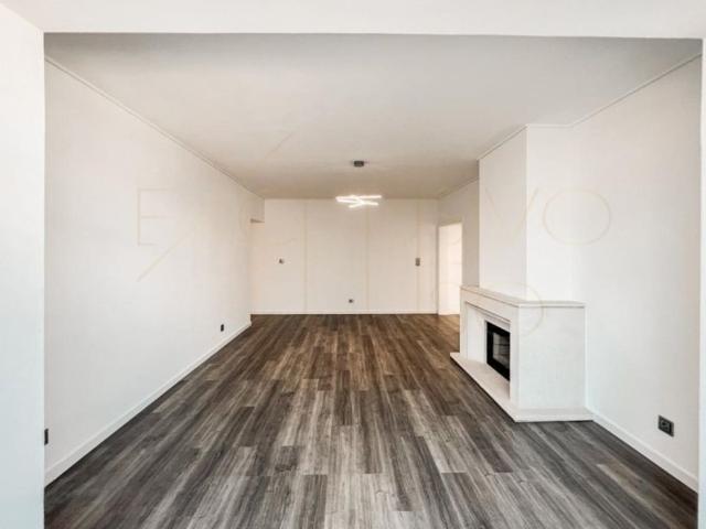 Apartamento venda em Visconde da Luz, Cascais