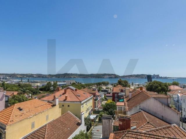 Apartamento venda em Baixa de Algés, Oeiras