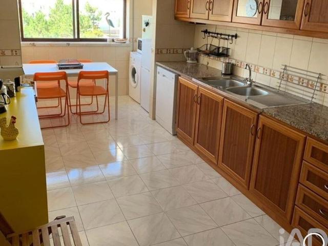 Apartamento venda em Pederneira, Leiria