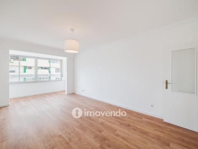 Apartamento venda em Núcleo Urbano Histórico de Oeiras, Oeiras